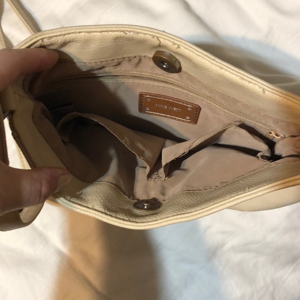 Purse - Picture 2 of 3
